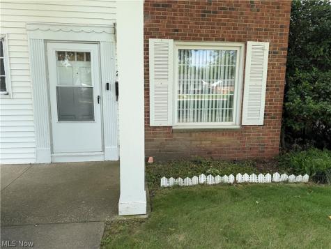 294 E 235th Street Euclid OH 44123