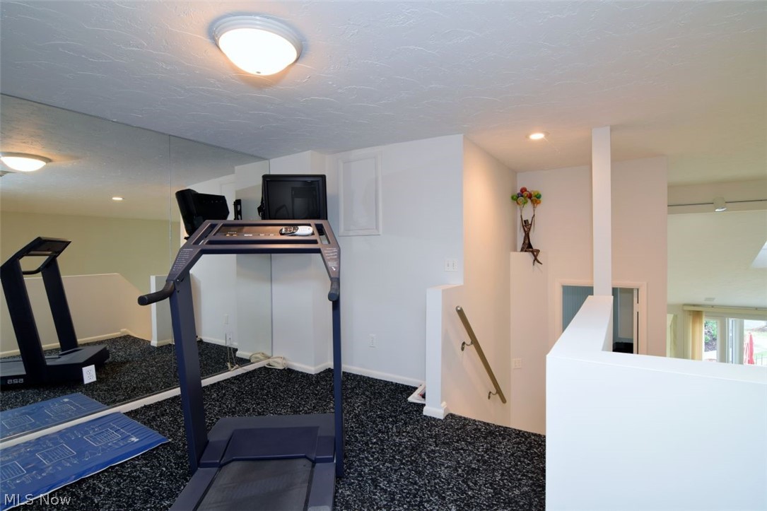 25450 Fairmount Beachwood OH 44122