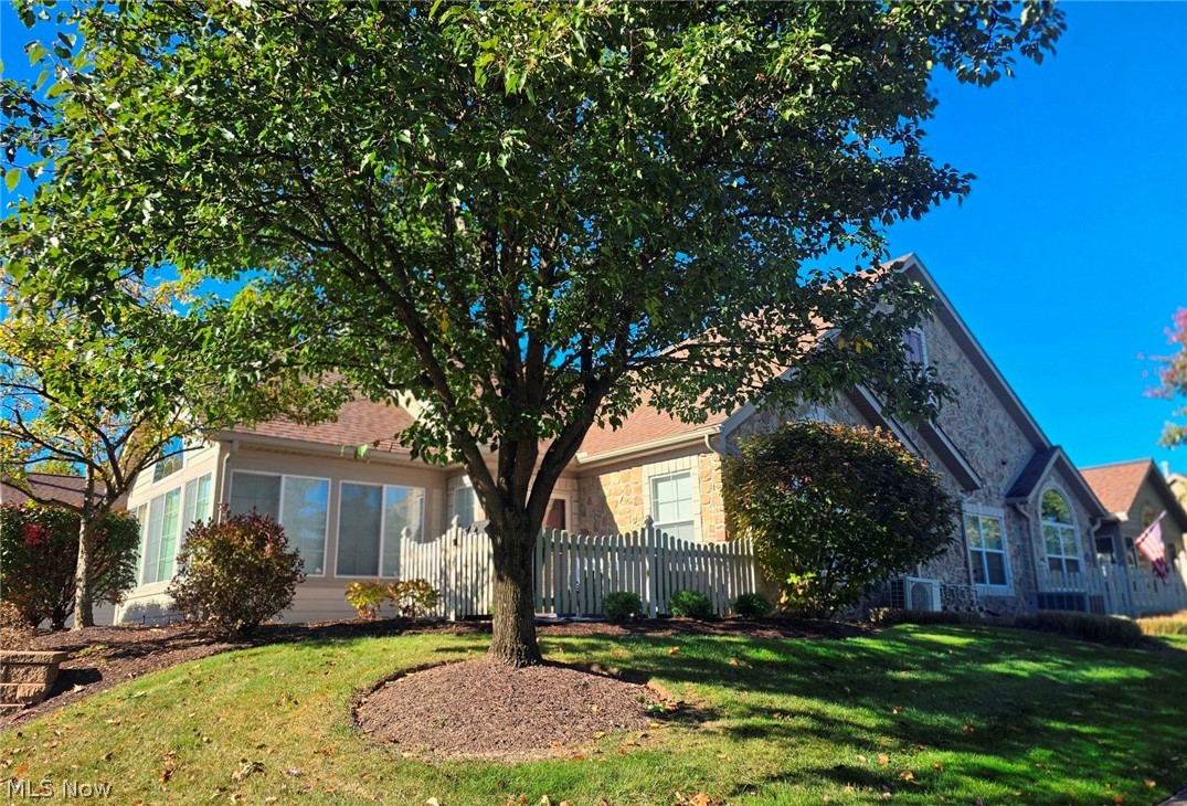 261 Arlington Drive Aurora OH 44202