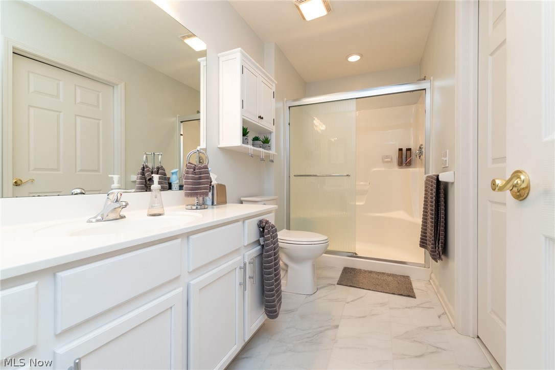 261 Arlington Drive Aurora OH 44202