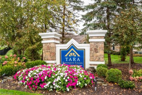 261 Arlington Drive Aurora OH 44202