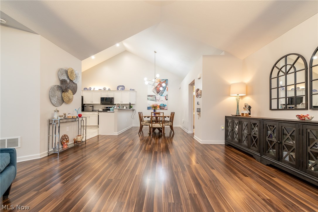 261 Arlington Drive Aurora OH 44202