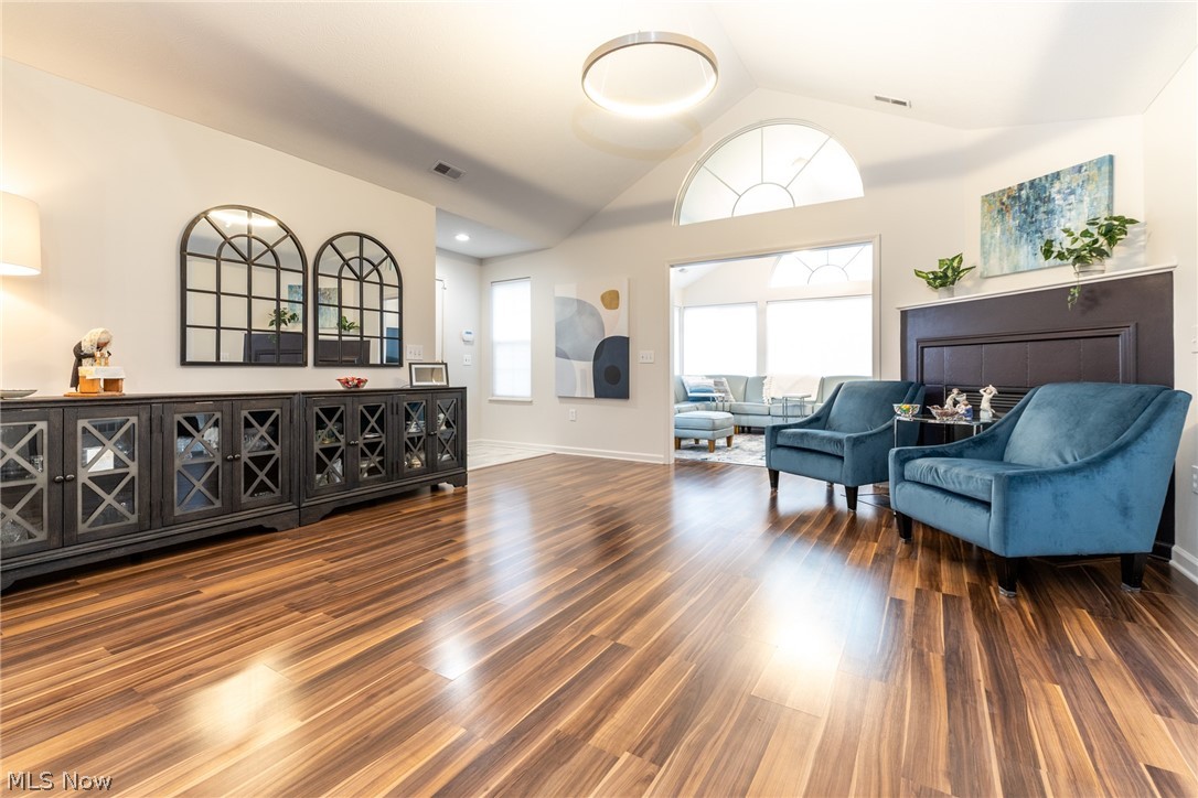 261 Arlington Drive Aurora OH 44202