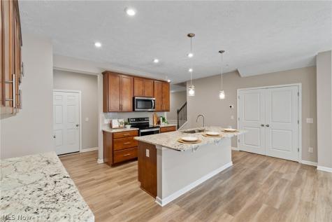 27861 Ironwood Court Westlake OH 44145