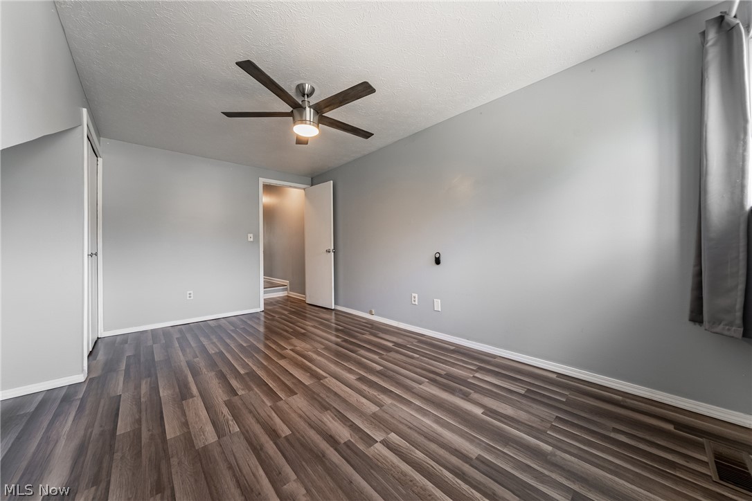 68 Landings Way Avon Lake OH 44012