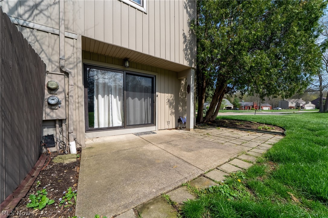 68 Landings Way Avon Lake OH 44012
