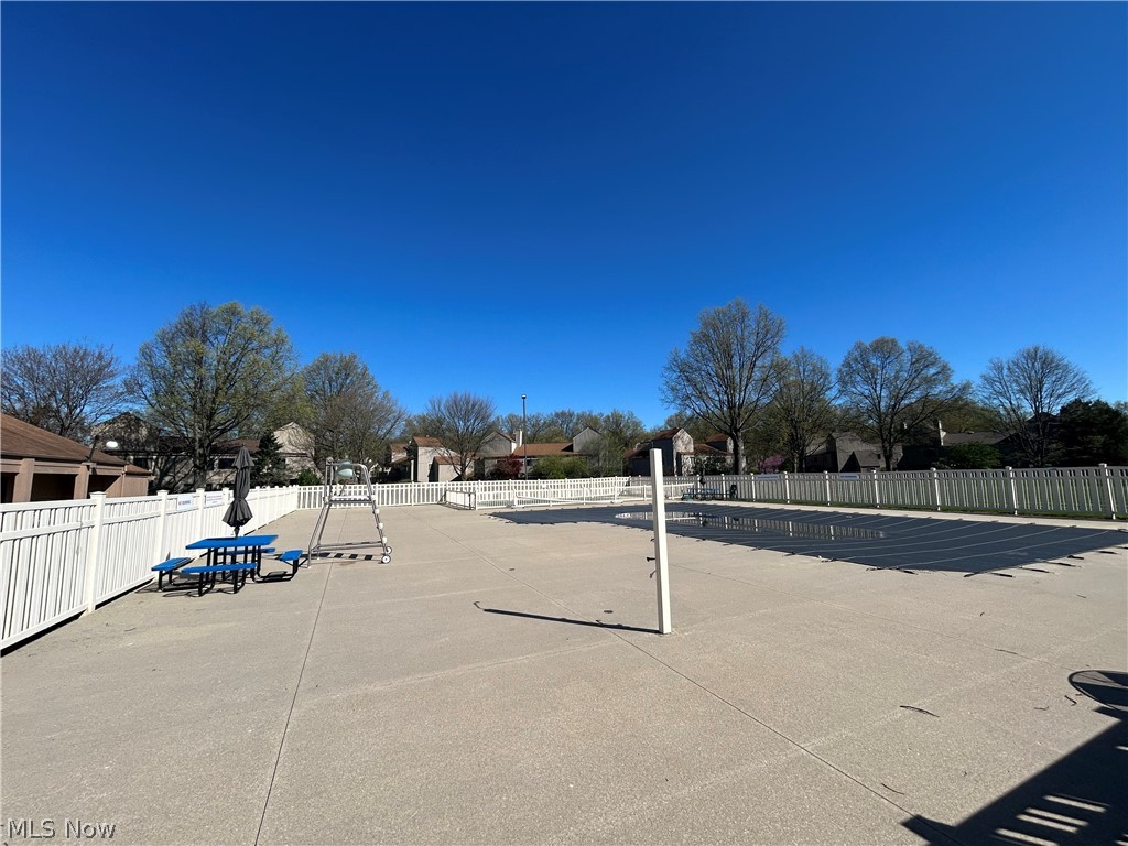 68 Landings Way Avon Lake OH 44012