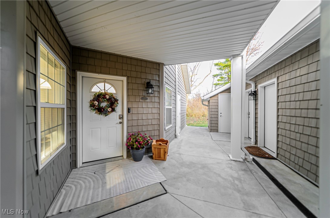 1203 Whispering Shores Vermilion OH 44089