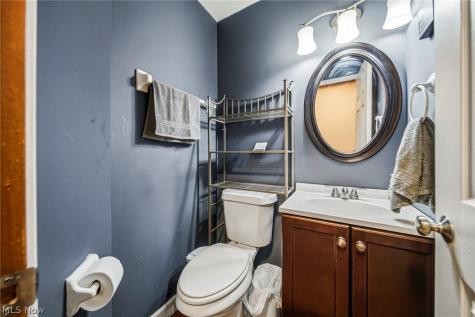 1846 Hobbits Way Brunswick OH 44212