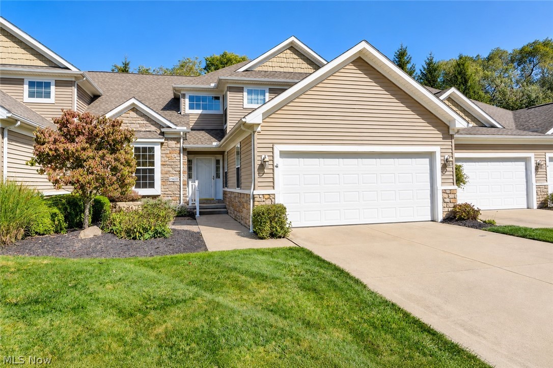 29433 Hummingbird Circle Westlake OH 44145