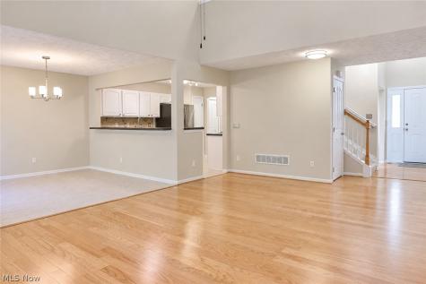 29433 Hummingbird Circle Westlake OH 44145