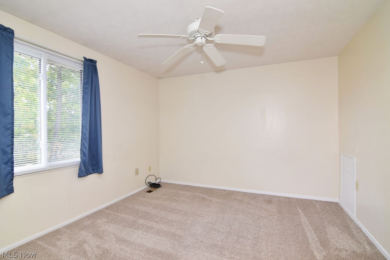 10125 Driftwood Cove Aurora OH 44202