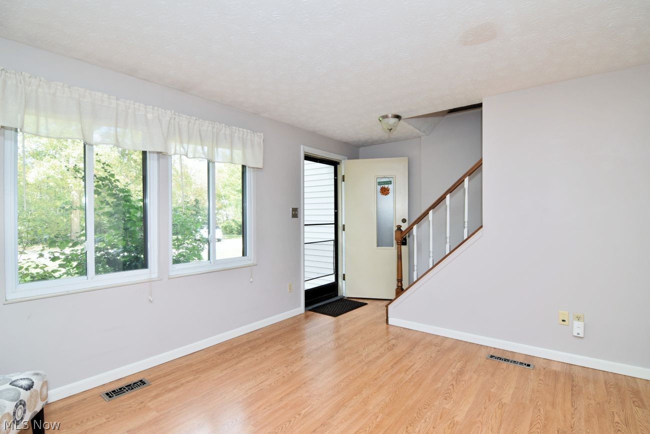 10125 Driftwood Cove Aurora OH 44202