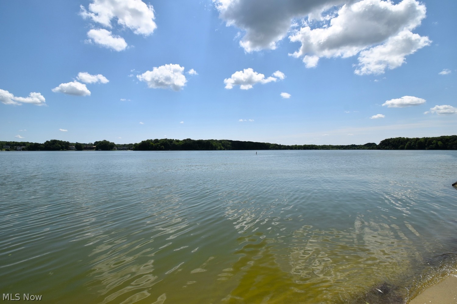 10125 Driftwood Cove Aurora OH 44202