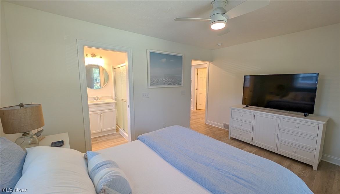 2188 N Carriage Lane Port Clinton OH 43452