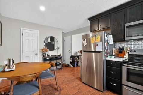 1473 Munroe Falls Avenue Cuyahoga Falls OH 44221