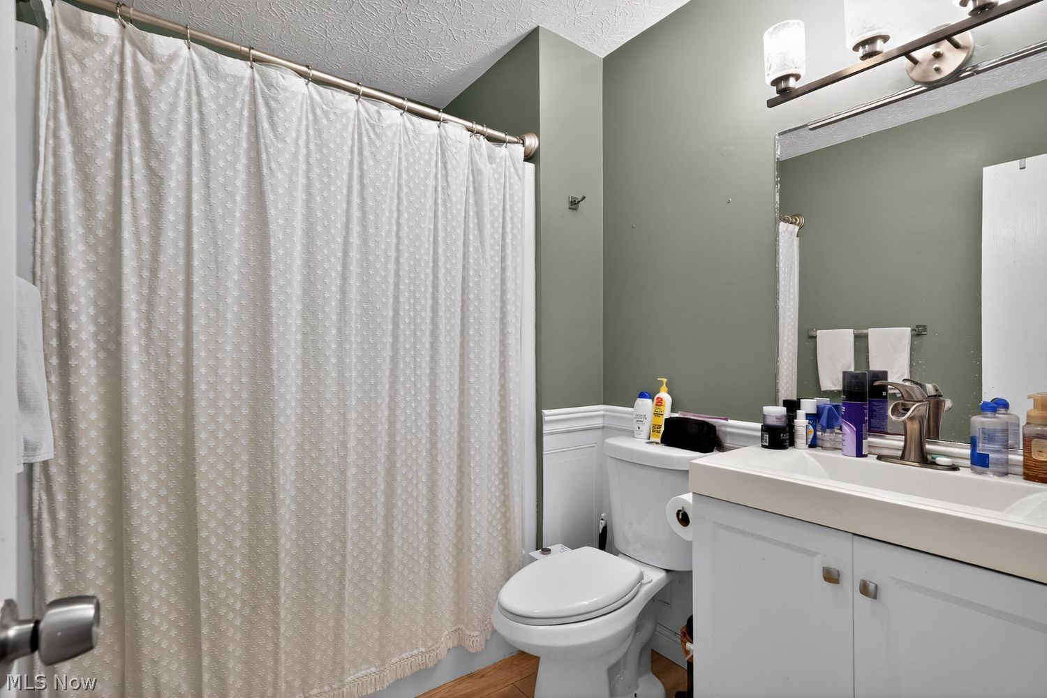 1473 Munroe Falls Avenue Cuyahoga Falls OH 44221