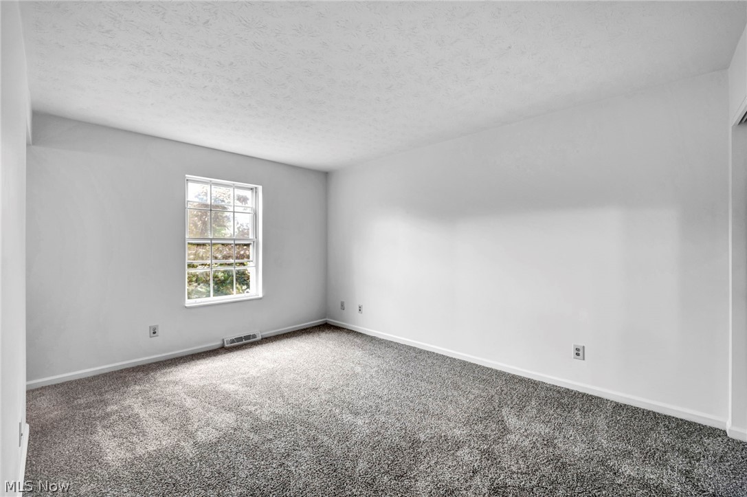 1015 Trevitt Circle N Euclid OH 44143