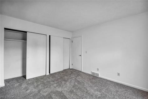 1015 Trevitt Circle N Euclid OH 44143