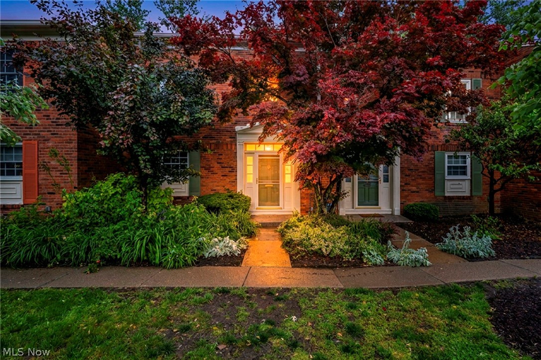 1015 Trevitt Circle N Euclid OH 44143