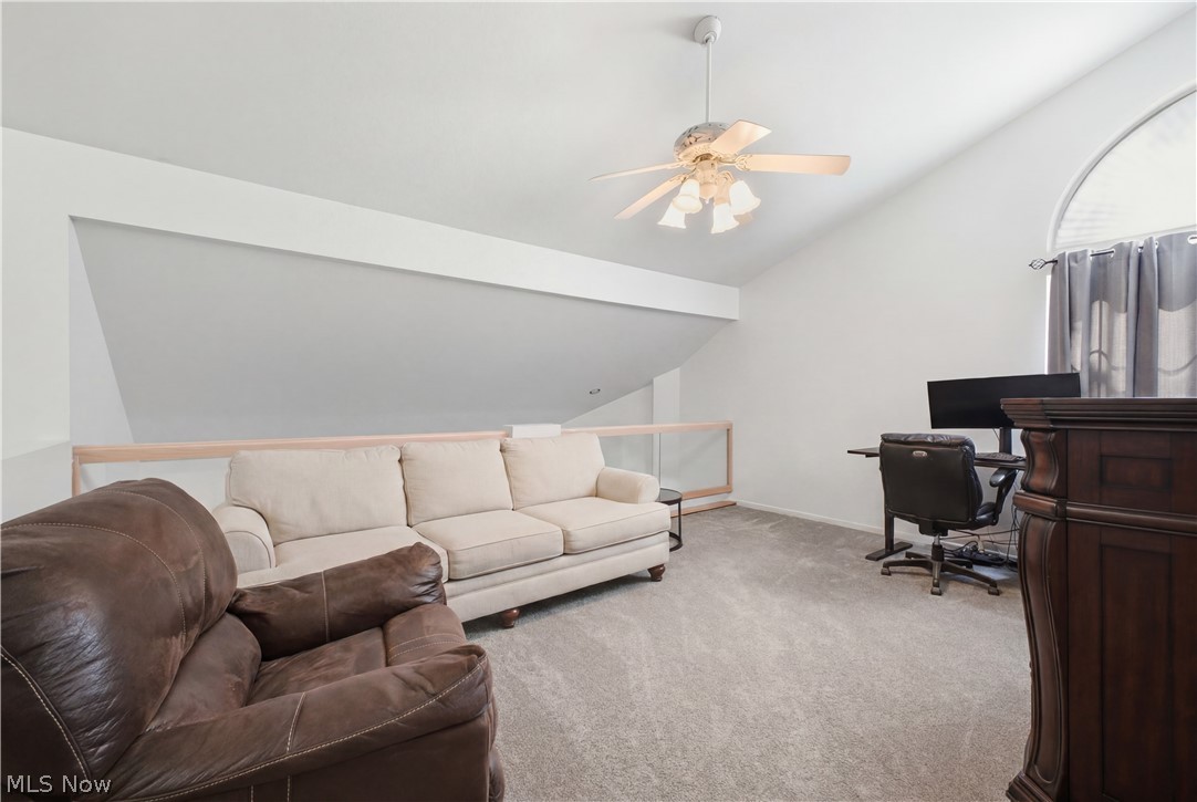 126 N Aspen Court Warren OH 44484