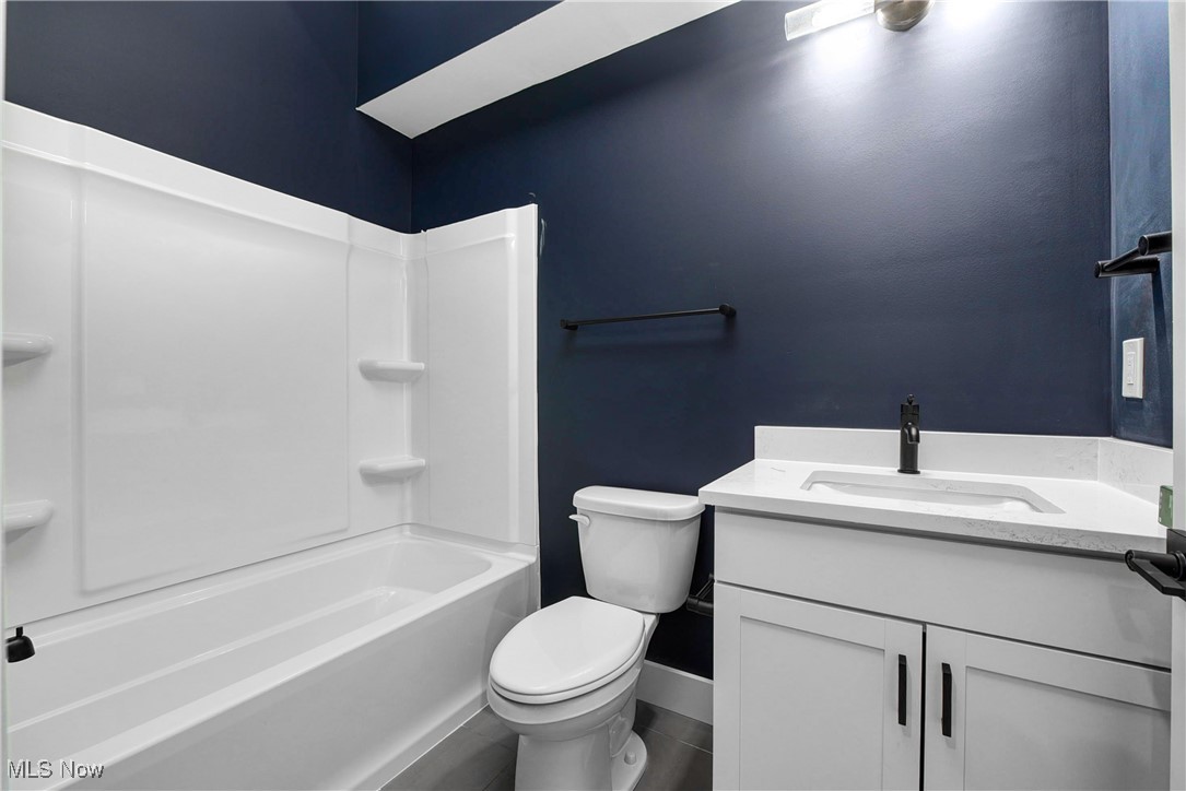 1895 W 44th Street Cleveland OH 44113