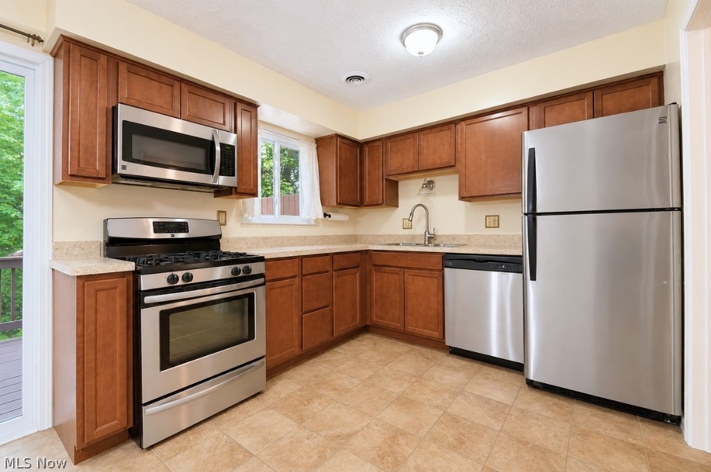 5240 Sable Court Mentor OH 44060