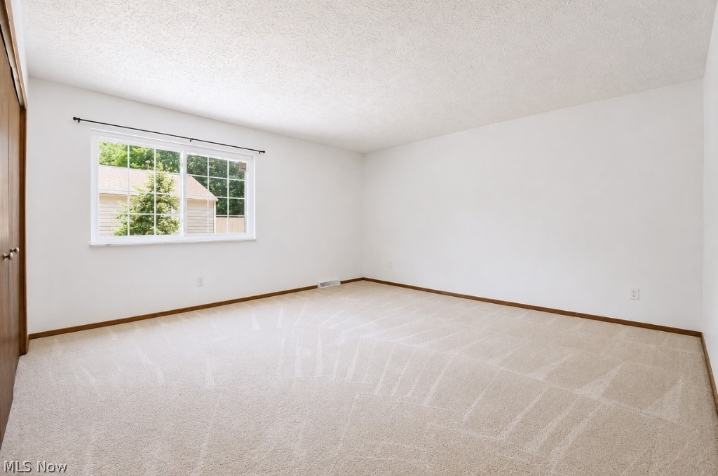 5240 Sable Court Mentor OH 44060