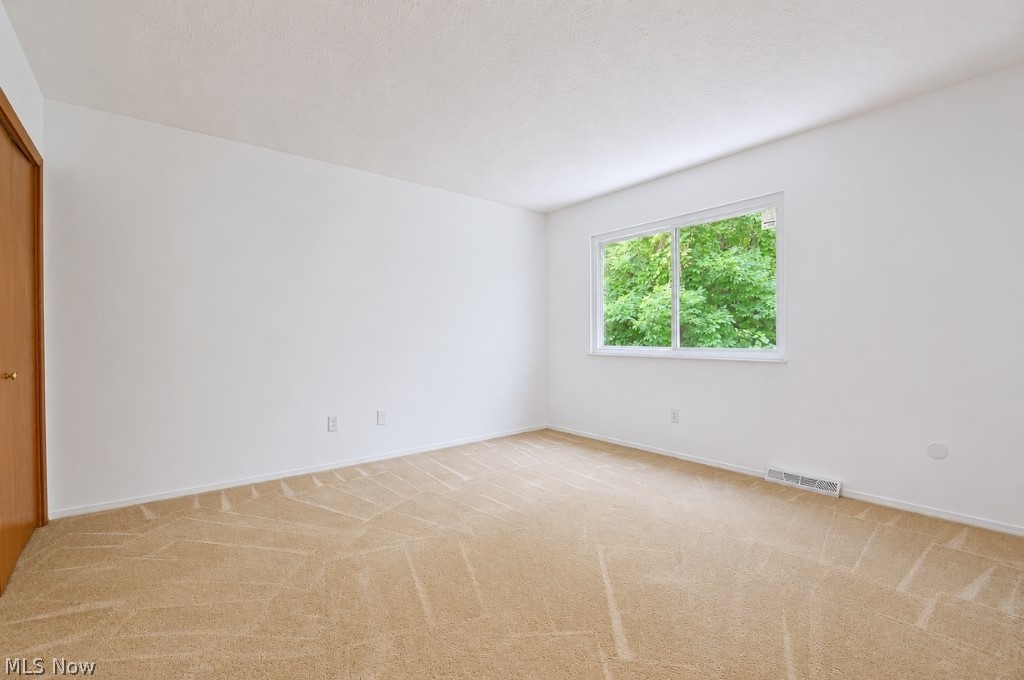 5240 Sable Court Mentor OH 44060