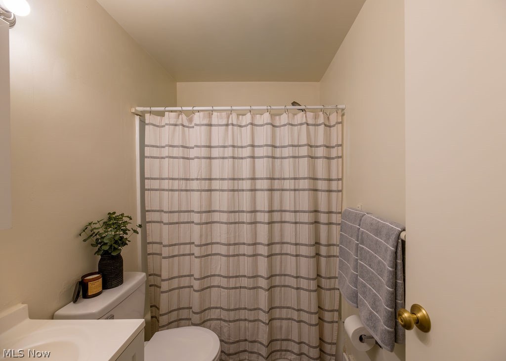 199 Dalepark Drive Bedford OH 44146