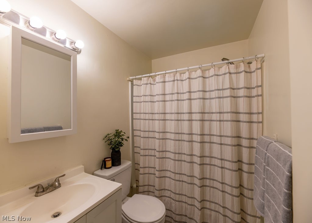 199 Dalepark Drive Bedford OH 44146