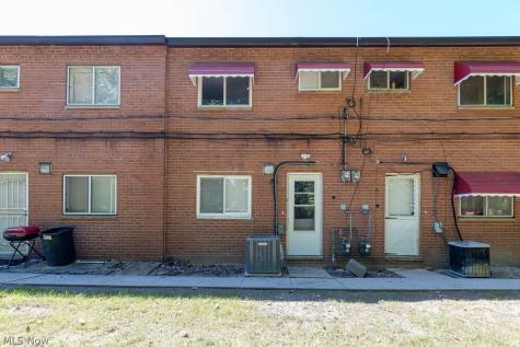 199 Dalepark Drive Bedford OH 44146