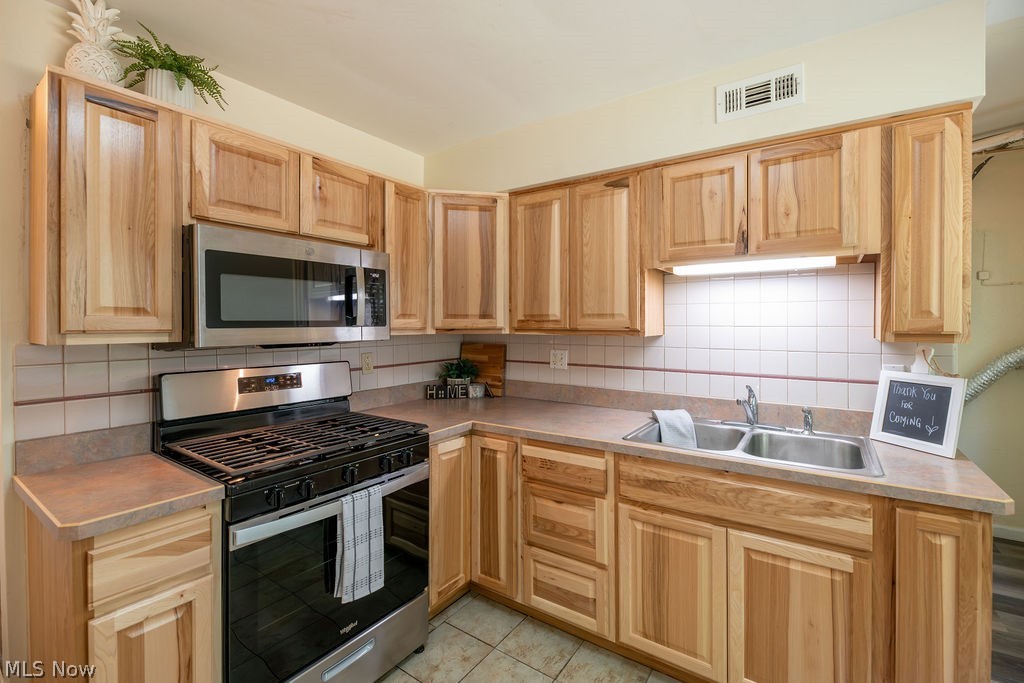 199 Dalepark Drive Bedford OH 44146