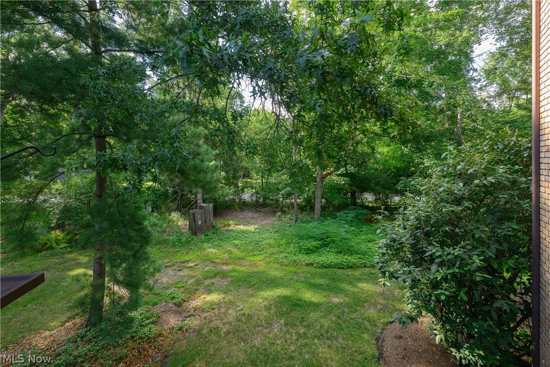 16 S Bentley Drive SE Canton OH 44709