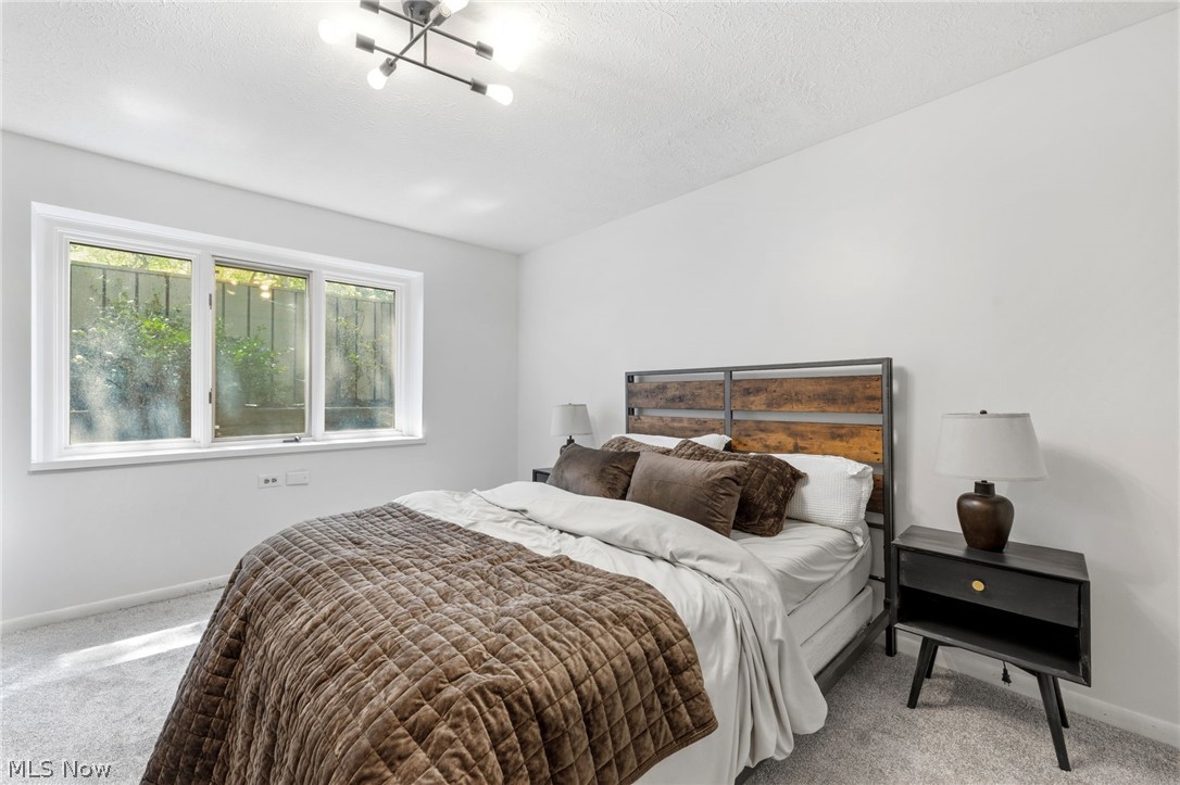 550 Russet Woods Lane Aurora OH 44202