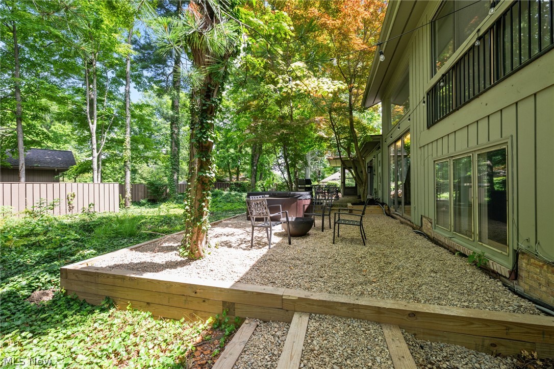 550 Russet Woods Lane Aurora OH 44202