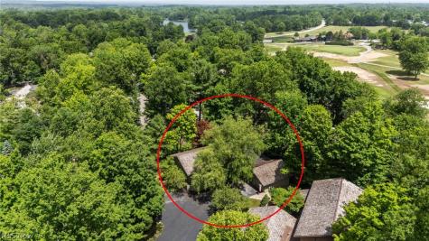 550 Russet Woods Lane Aurora OH 44202