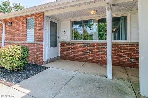 25600 Country Club Boulevard North Olmsted OH 44070