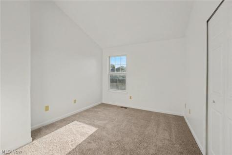 4982 Penny Lane North Olmsted OH 44070