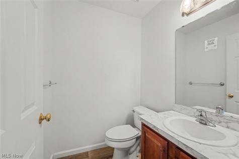 4982 Penny Lane North Olmsted OH 44070