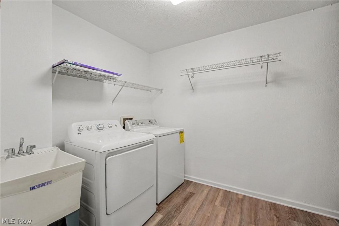 4982 Penny Lane North Olmsted OH 44070