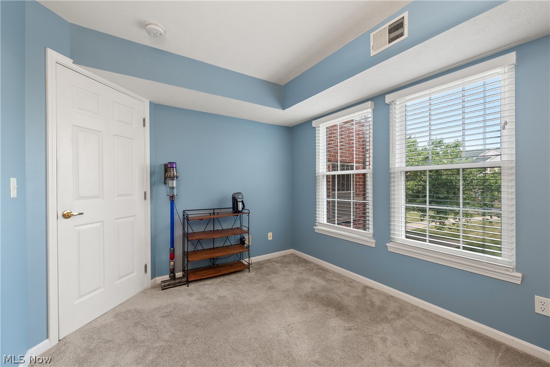 23003 Chandlers Lane Olmsted Falls OH 44138