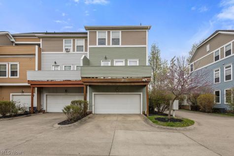 3686 E 65th Street Cleveland OH 44105