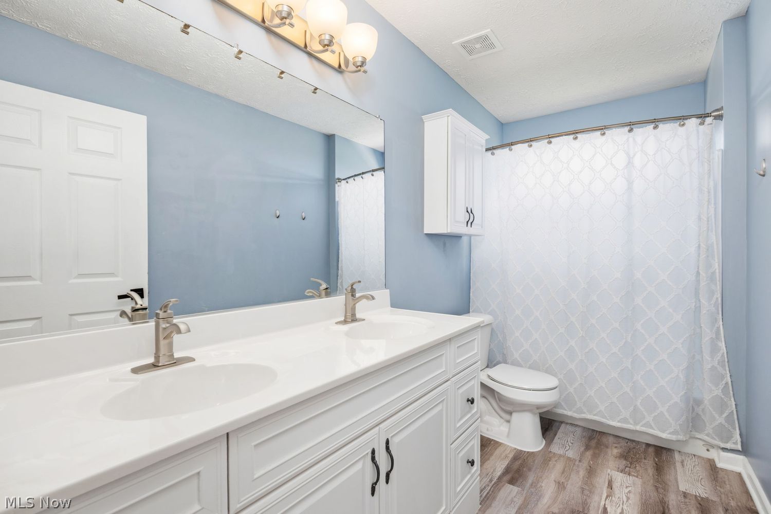 70 High Point Drive Medina OH 44256