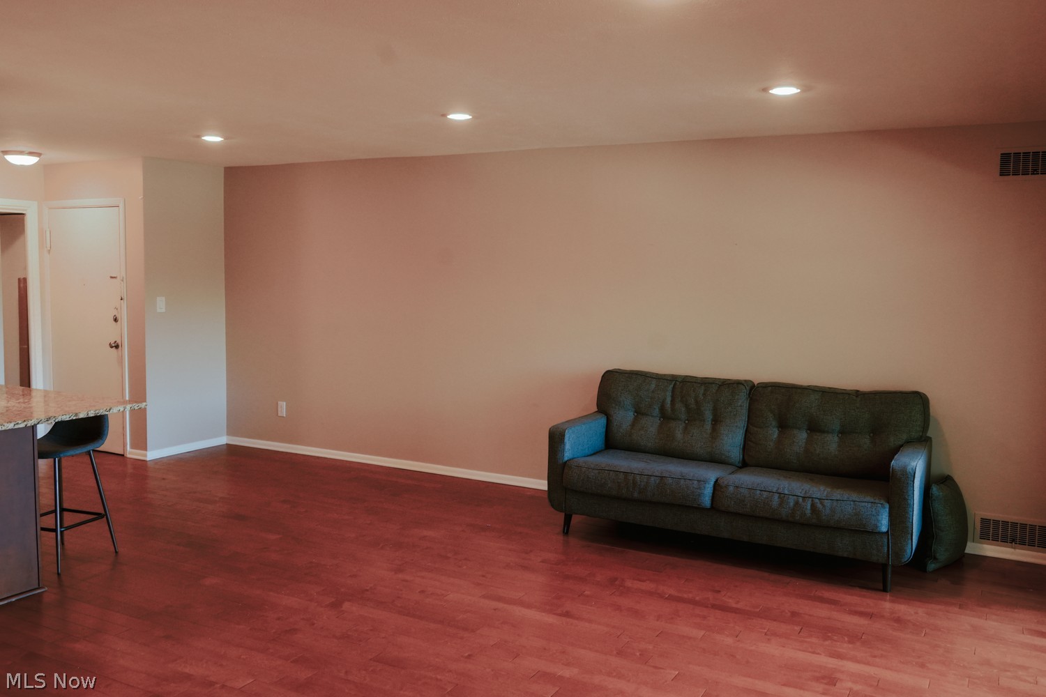 2039 Wooster Road Rocky River OH 44116