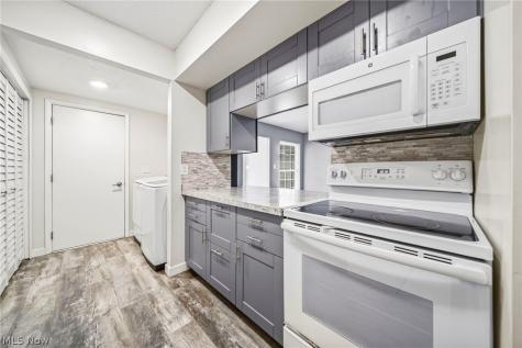 7983 Puritan Drive Mentor OH 44060
