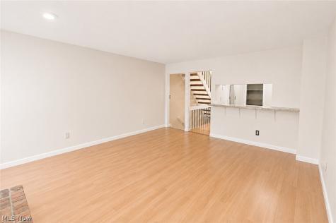 5552 Suncrest Court Parma OH 44134