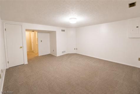 5552 Suncrest Court Parma OH 44134