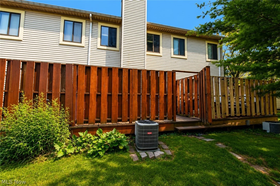 5552 Suncrest Court Parma OH 44134