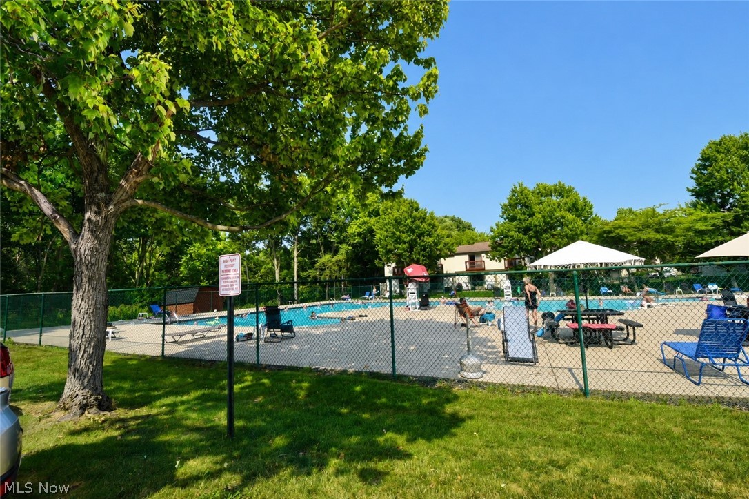 5552 Suncrest Court Parma OH 44134